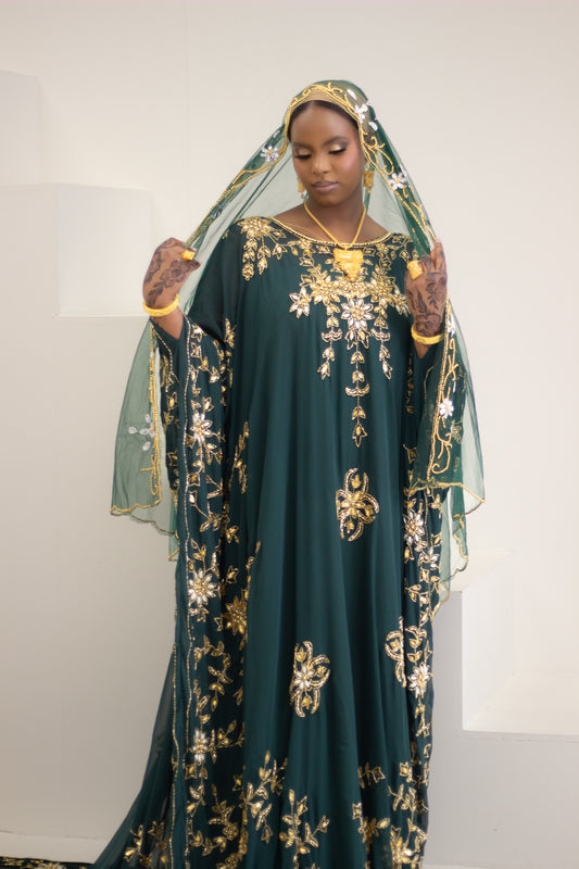 AMINO – Regal Elegance